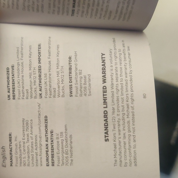 Michael Kors Watch and Wallet - Picture 9 of 10